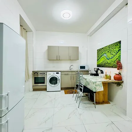 Comfortable 5Br Shared Apt 10 Minute Walk To Matzleinsdorfer Platz Vienna Exterior photo