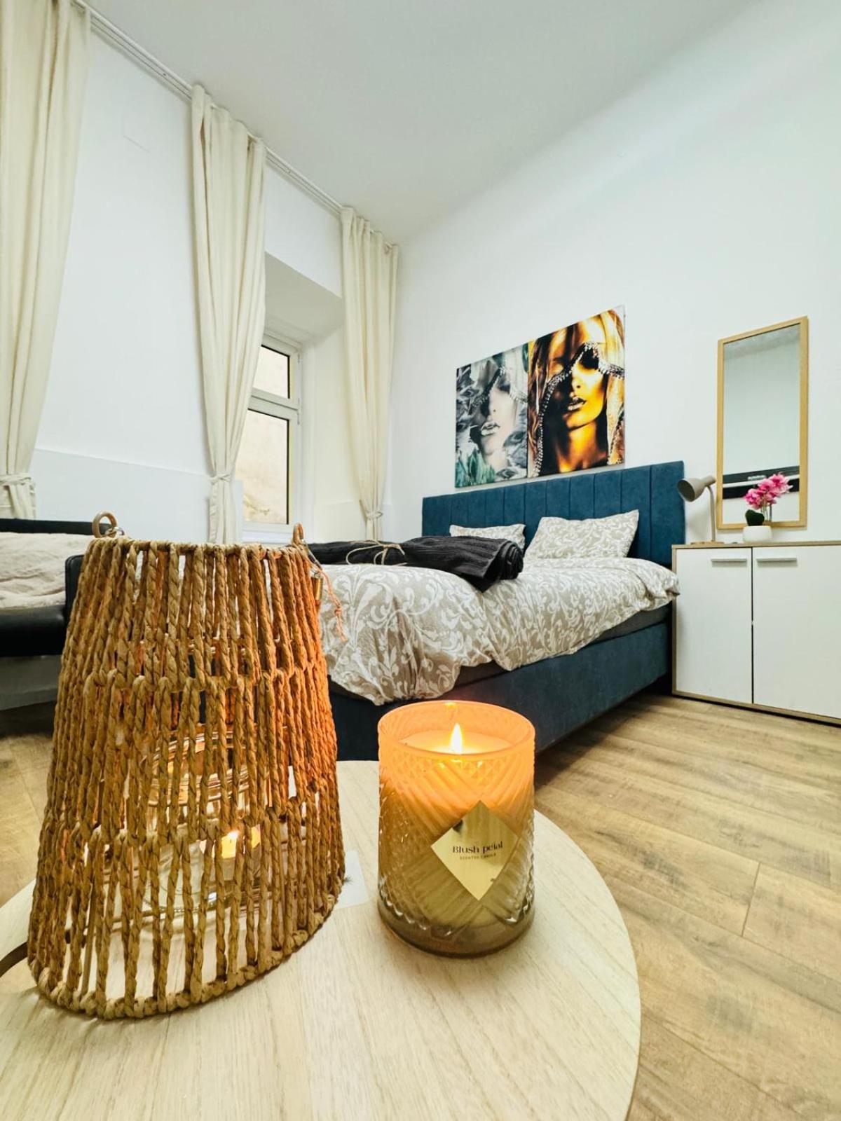 Comfortable 5br Shared 10 Minute Walk To Matzleinsdorfer Platz * Wiedeń
